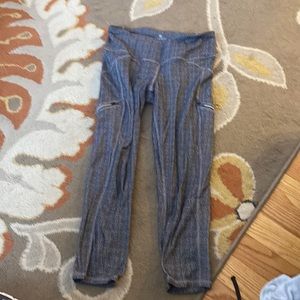 Athleta size S yoga pants